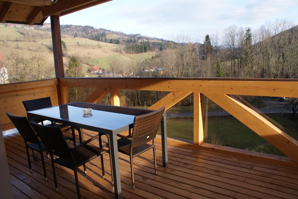 Ferienhaus Schwarzenbach Steinbach am Ziehberg Pokoj fotografie